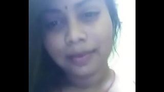 Indian bhabhi removes cloths in a seconds Video