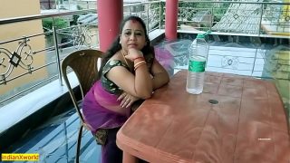 Indian desi hot bhabhi amazing xxx sex at relative house Video